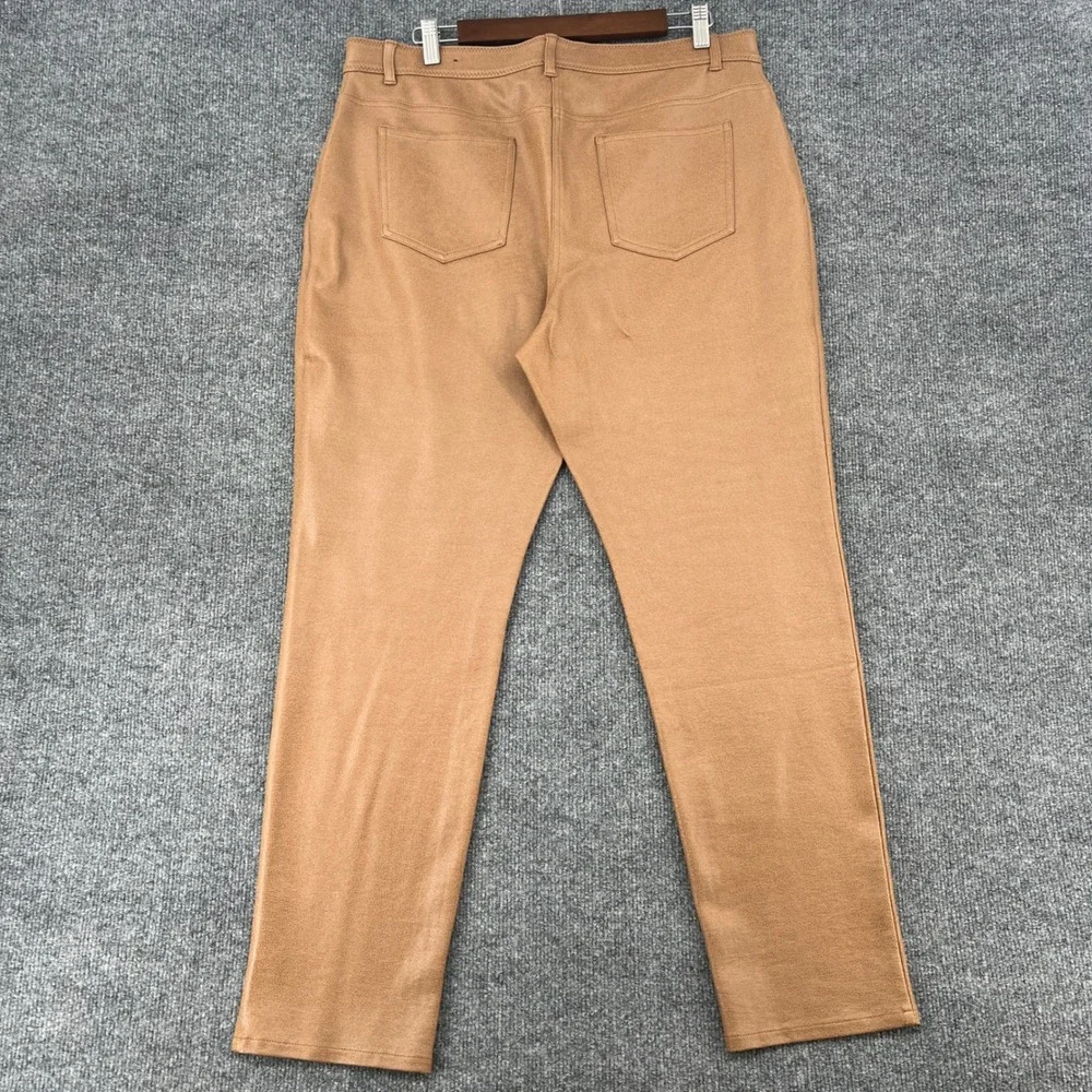 Chicos So Slimming Faux Leather Pants Women 2.5 L 14 Tan Straight Leg Chic
